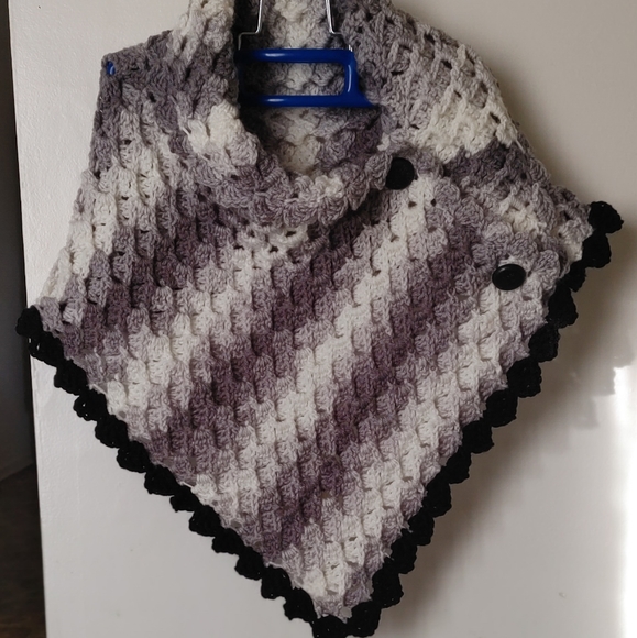 Cowl/Scarf - Picture 4 of 4